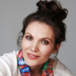 FERIDE L.