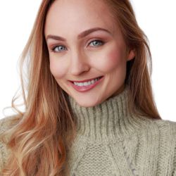 LISA RA.