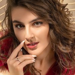 VALENTINA O.