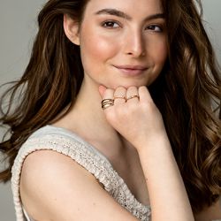 SINA L.